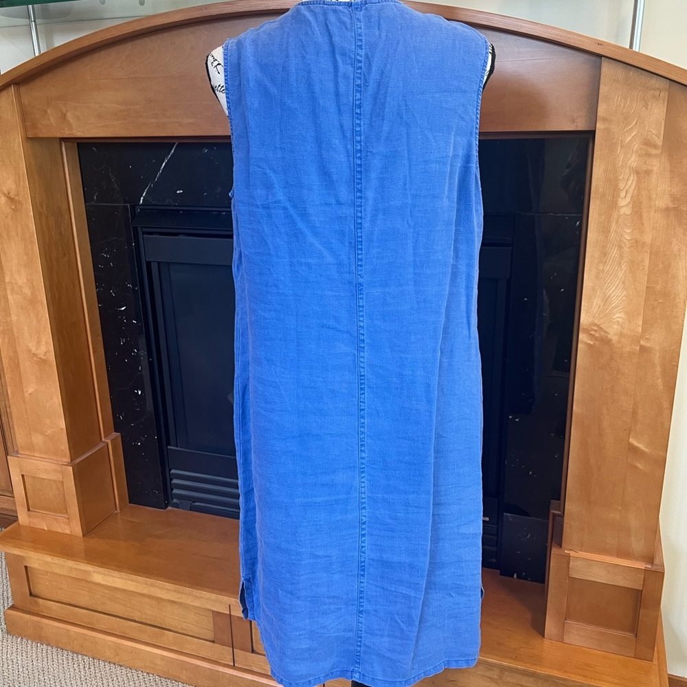 Tommy Bahama dress - Picture 3 of 10